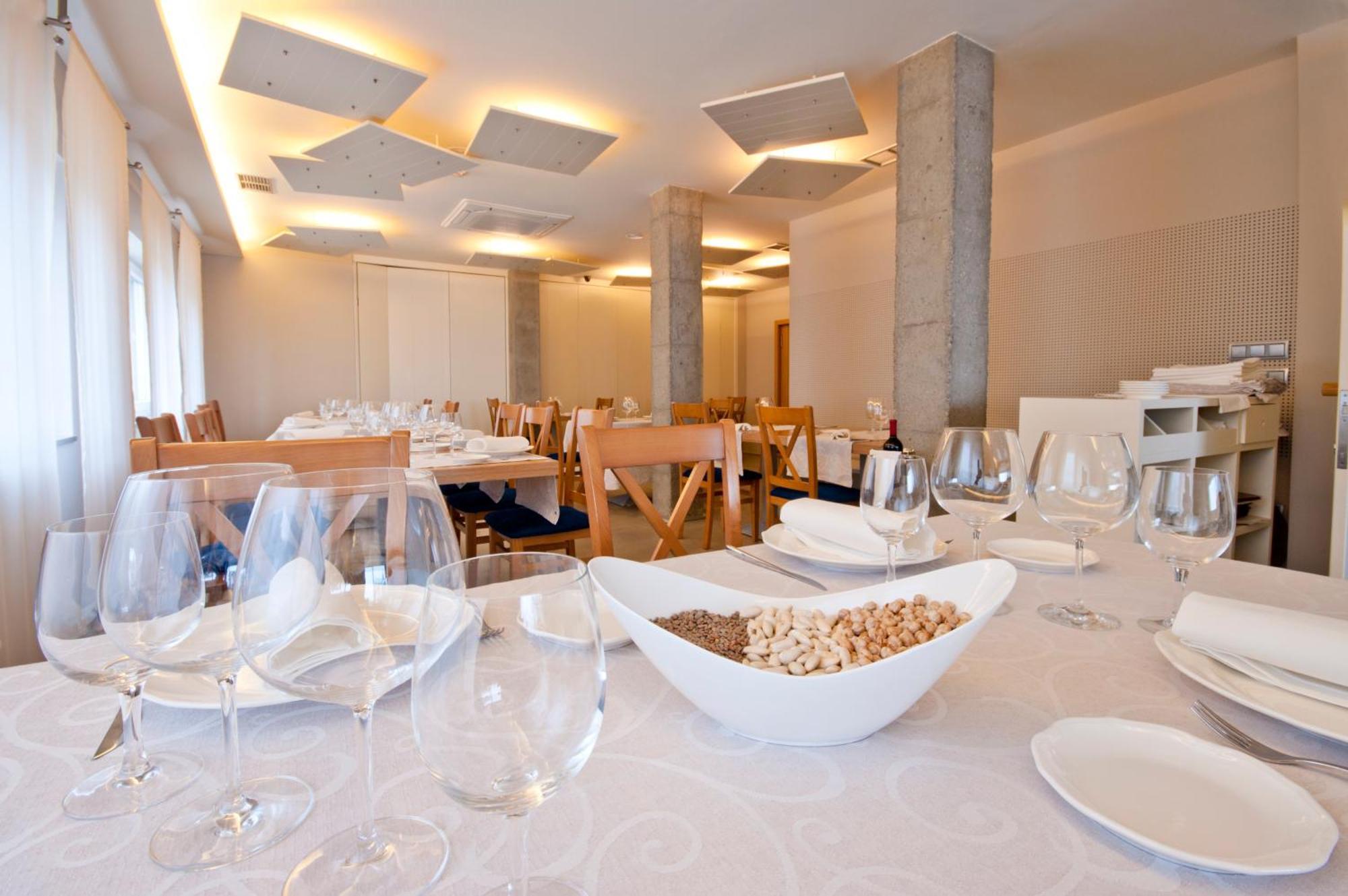 Hotel Boa Vista Viveiro Εξωτερικό φωτογραφία