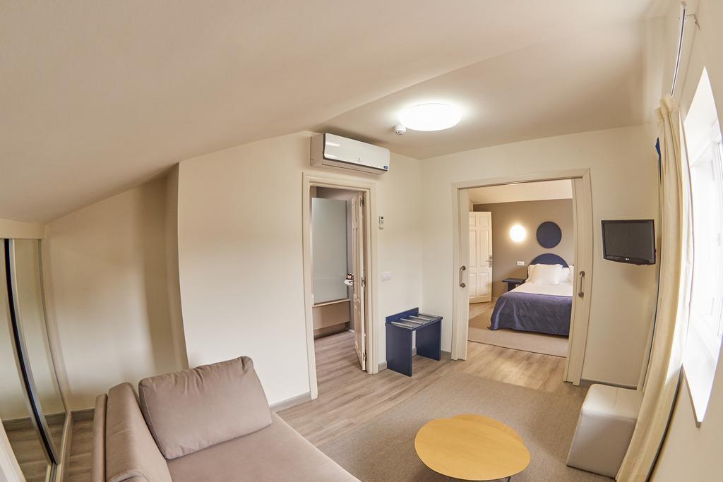 Hotel Boa Vista Viveiro Εξωτερικό φωτογραφία