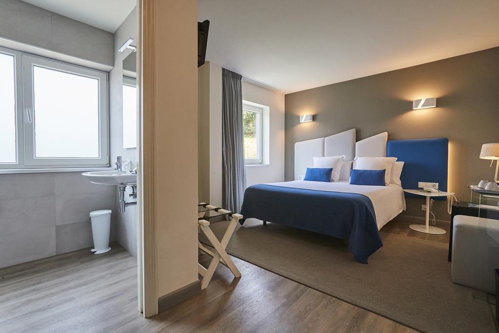 Hotel Boa Vista Viveiro Εξωτερικό φωτογραφία