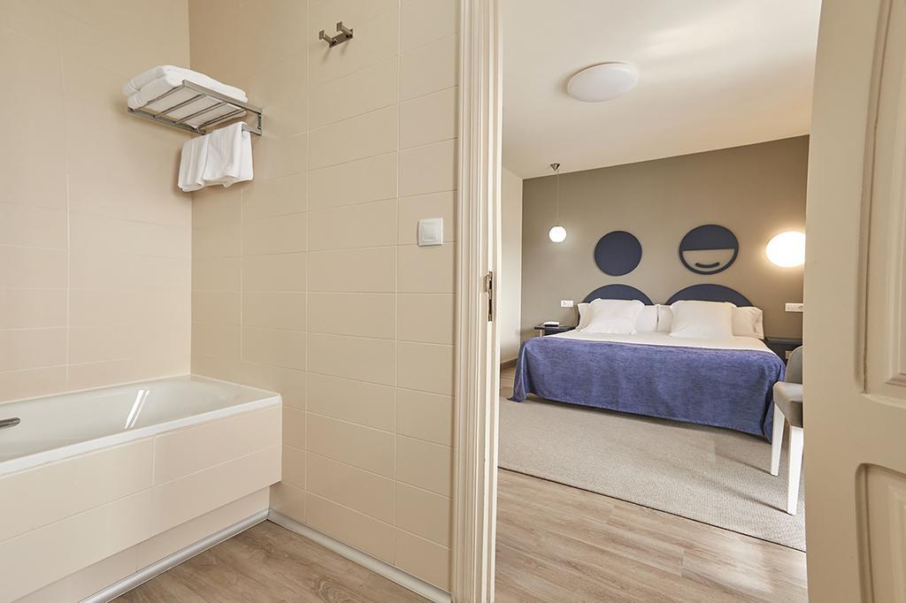 Hotel Boa Vista Viveiro Εξωτερικό φωτογραφία