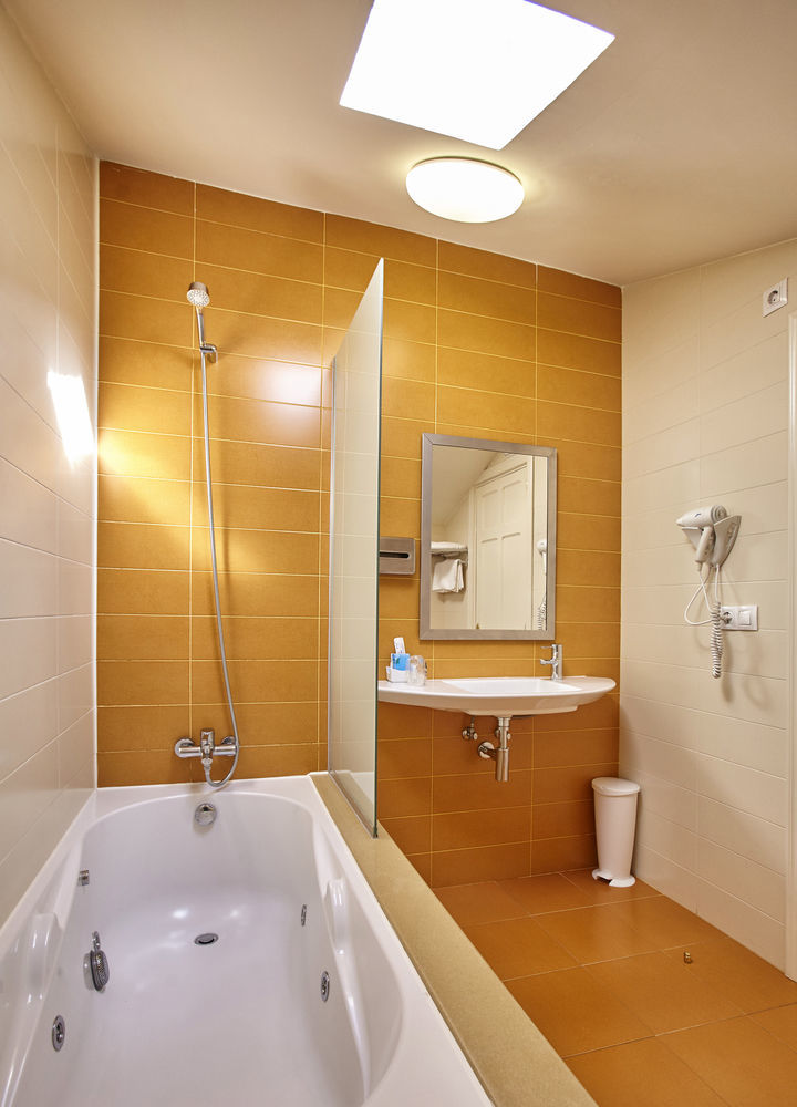 Hotel Boa Vista Viveiro Εξωτερικό φωτογραφία
